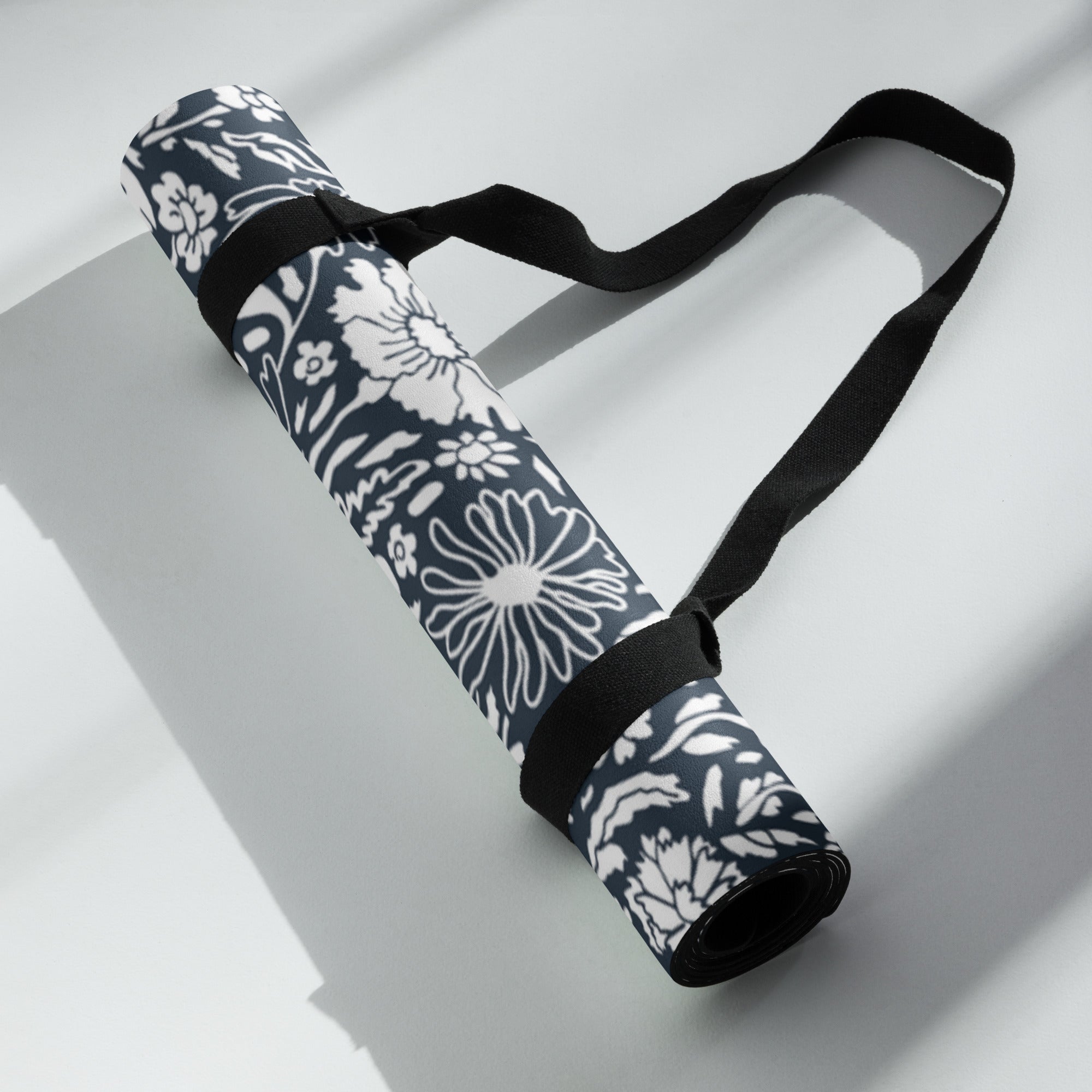 Monochrome Meadow Yoga Mat - POD SARTO